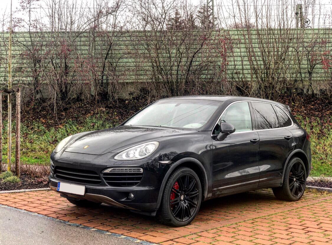 Porsche Cayenne 92A Facelift Umbau Porsche Cayenne E2 92A (958) PFF