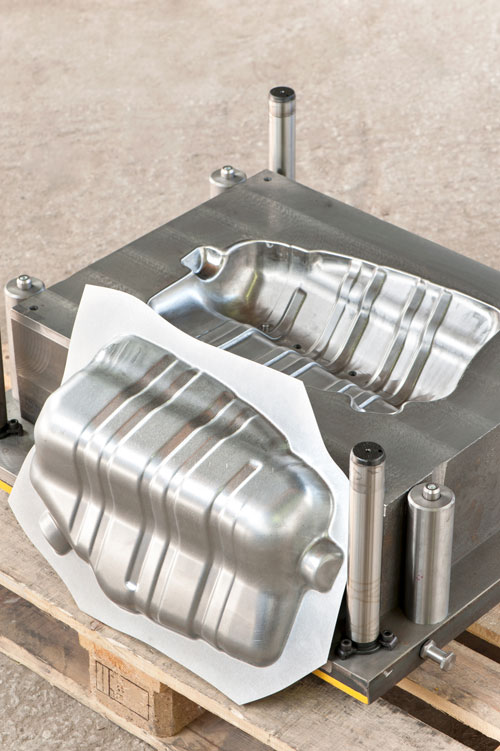What is Aluminum Die Casting? The Process of Die Casting PHB Inc.