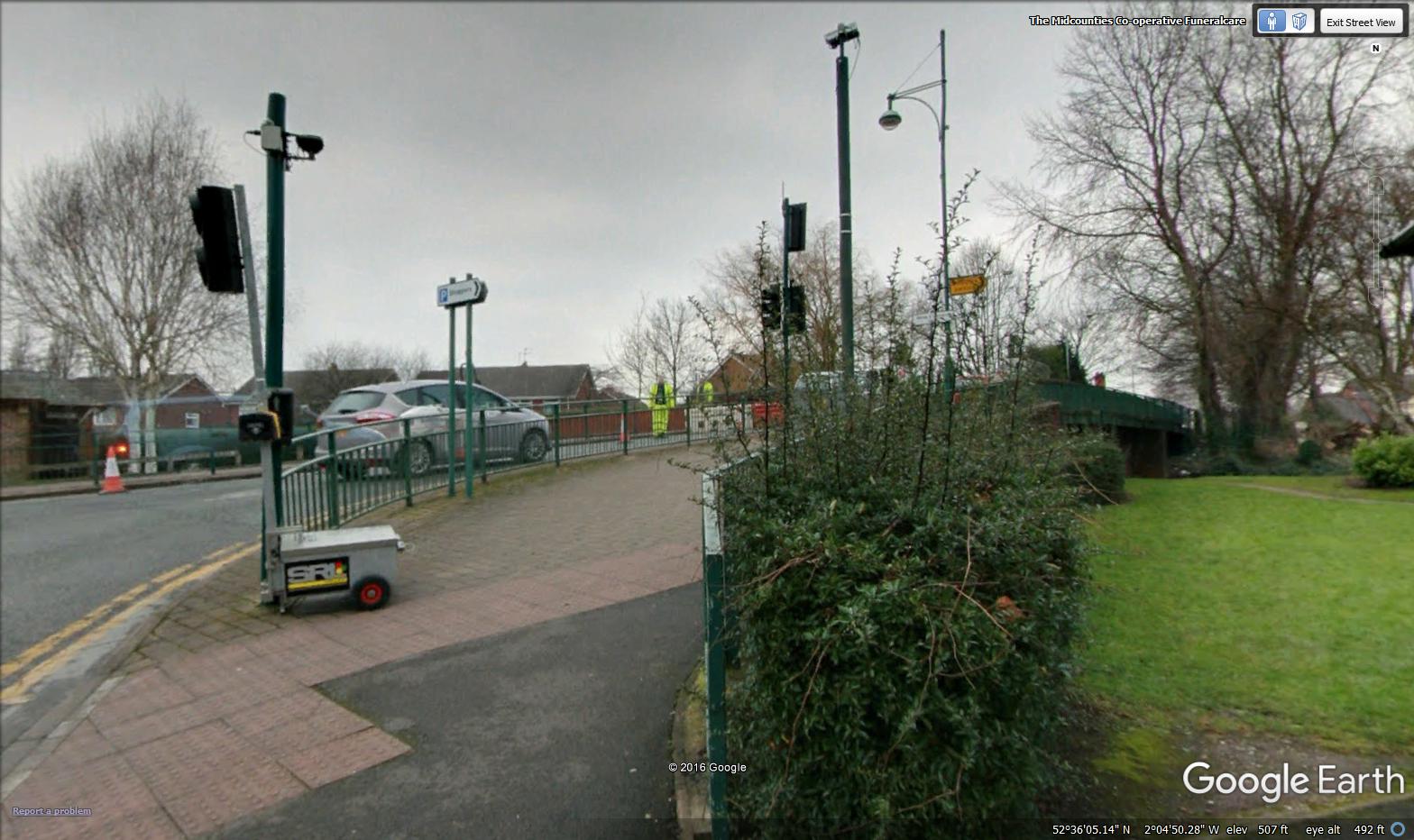 Wednesfield Bridge Closure Means Road Footpath & Canal Closure Also