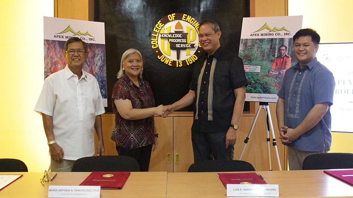 "Apex Mining Professorial Chairs in Mining and Metallurgical Engineering APEX MINING PUSHES