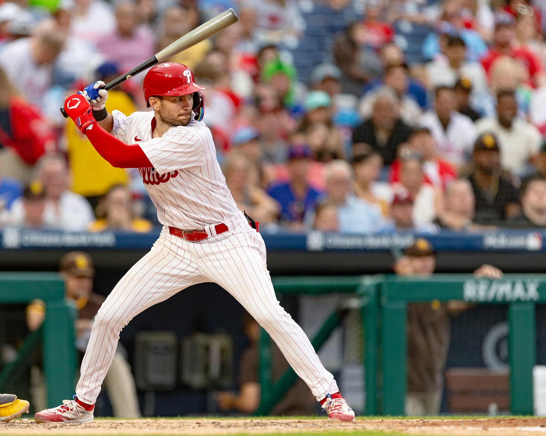 Trea Turner plays walk-off hero as Phillies gain game on Giants in wild
