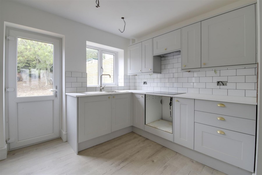 Gibbon Road, Newhaven Phillip Mann