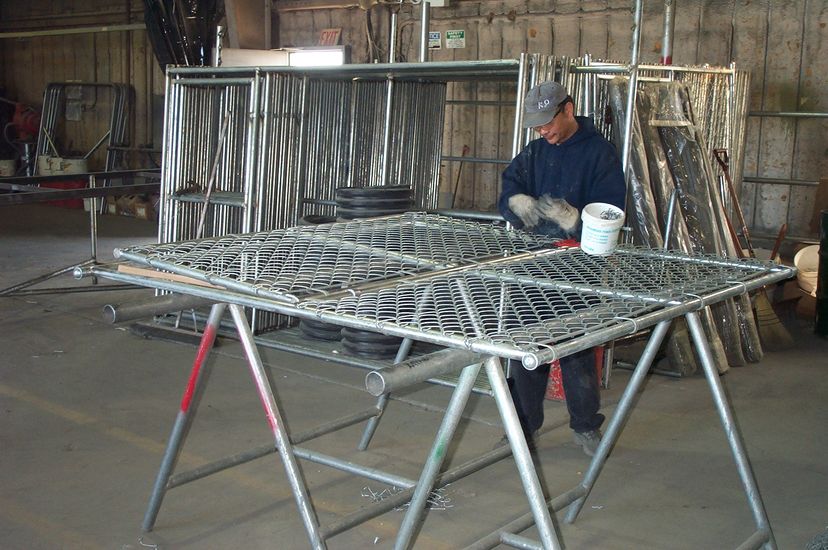 Phoenix Fence Services Manufacturing Chain Link Gates and Modular