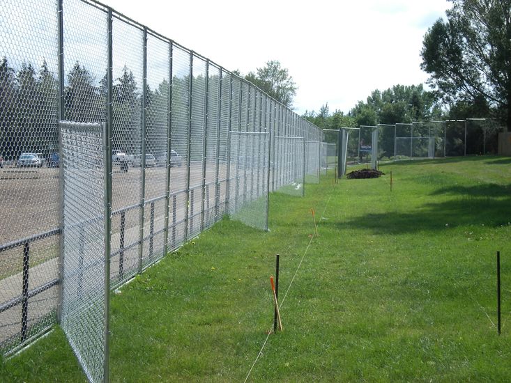 Phoenix Fence Chainlink Commercial Industrial Modular Portable Panels