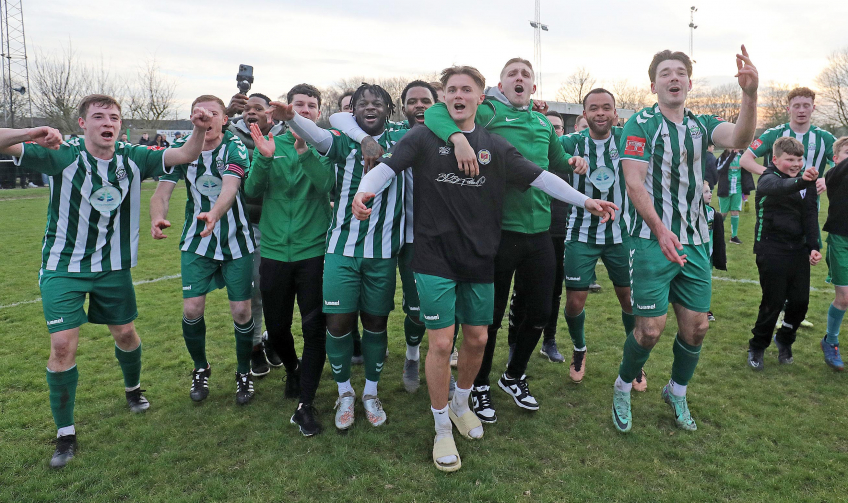 Great Wakering Rovers one win away from Wembley Phoenix FM