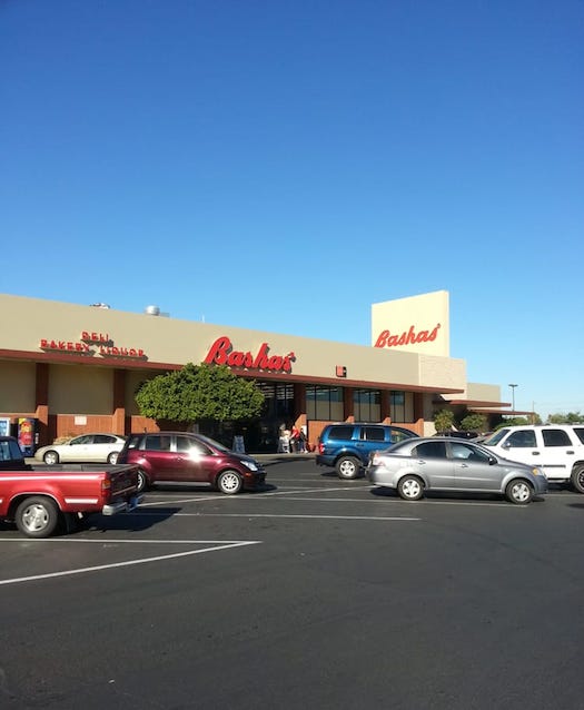 More Than a Grocery, Vintage Downtown Phoenix Bashas' Bids Adieu