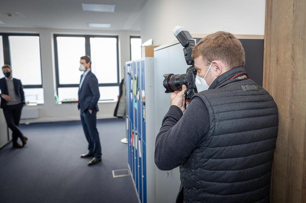 Fotostrecken nach Maß in Wolfsburg Bei der Arbeit