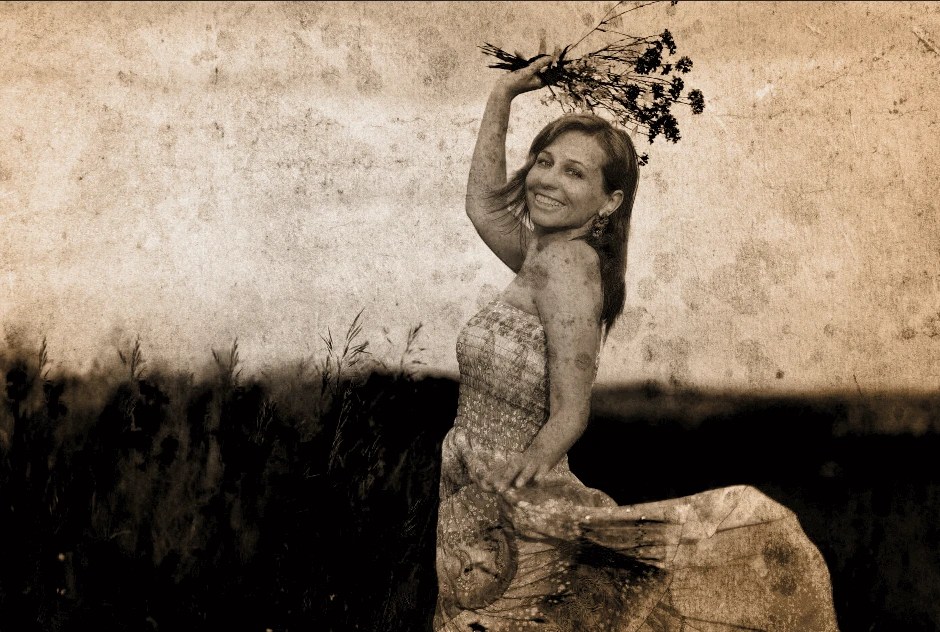 How to Add Retro Vintage Effect/Texture in