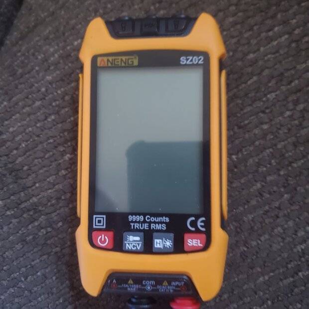 Why are my terminals not marked on my capacitor?