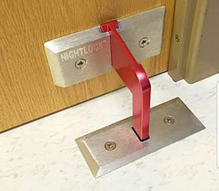 Door mechanical stopper
