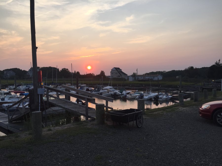 Photo taken at 45 Riverside Dr, Clinton, CT 06413, USA with Apple iPhone 6