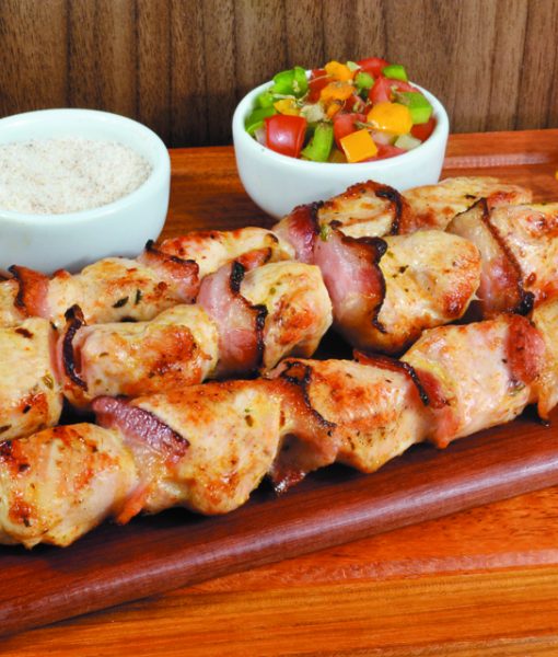 Espetinho de Frango c/ Bacon (180g) Picanha e Cia