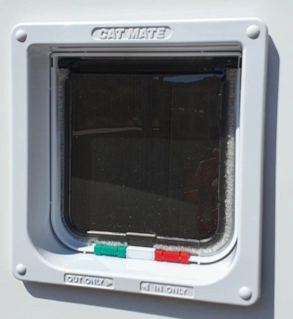 WHITE PVC UPVC Door Replacement Panels With Built In Cat/Dog Flap £98.