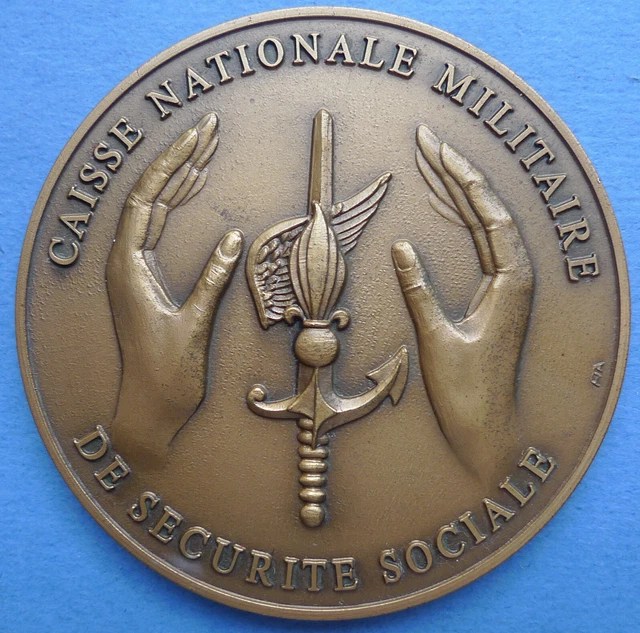 CAISSE NATIONALE MILITAIRE de SÉCU à une CENTENAIRE EUR 100 | Pita Bloom