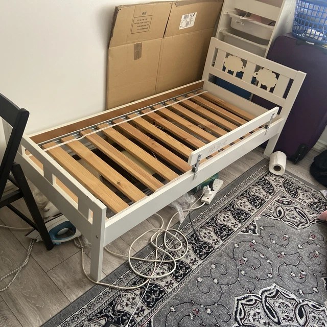 BED FRAME SINGLE £60.00 PicClick UK