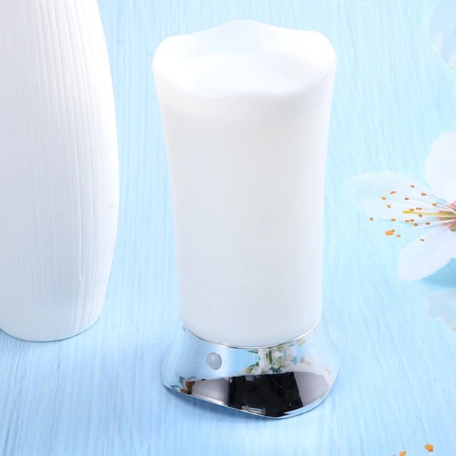 BATTERYOPERATED LIGHTSENSITIVE LAMP PIR Motion Sensor Table £15.35