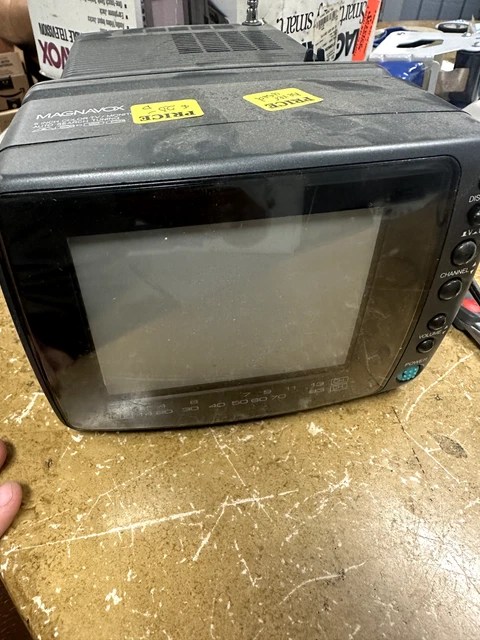 MAGNAVOX RD0510 5” Color Portable Crt Monitor Tv Works Great View