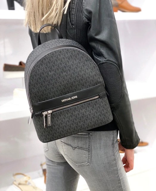 MICHAEL KORS KENLY MEDIUM BACKPACK BLACK SIGNATURE COLOR