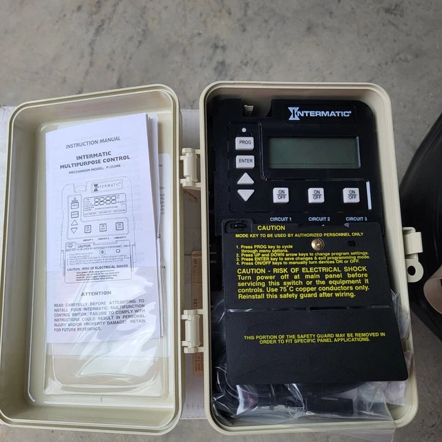 INTERMATIC P1353ME POOL/SPA Digital Time Switch Timer Enclosure