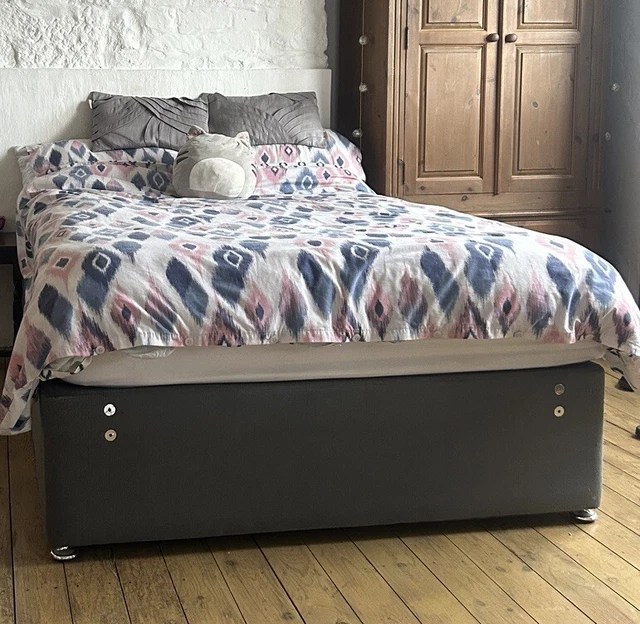 DOUBLE BED DIVAN Base With Two Draws And Mattress £100.00 PicClick UK