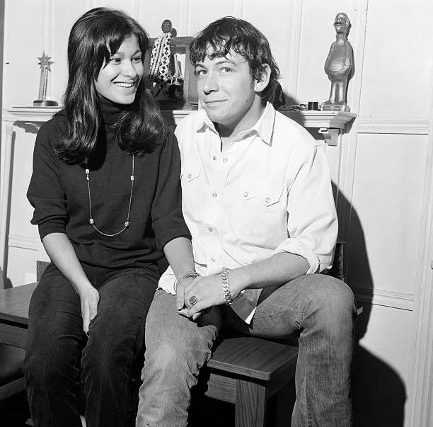 ERIC BURDON, LEAD singer of British rock group The Animals, pictur Old