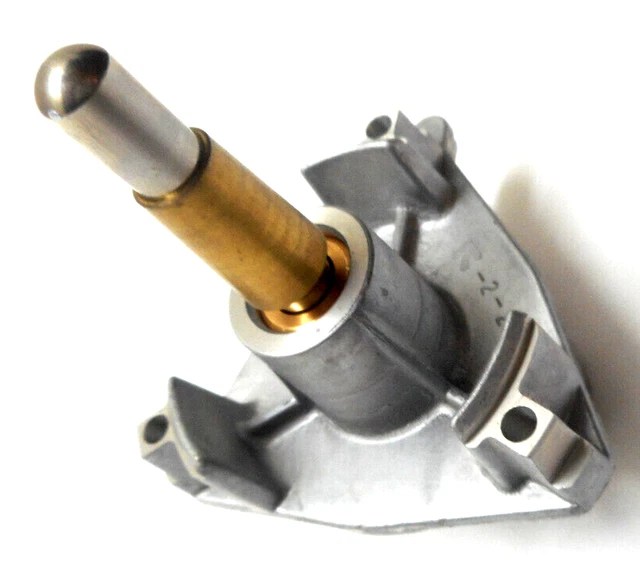 REALISTIC LAB390 DIRECT Drive Turntable Spindle Assembly Parting