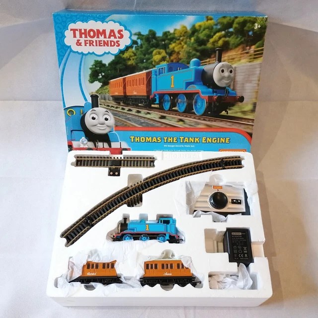 HORNBY THOMAS THE Tank Engine Train Set - New (tiny crease to box) EUR
