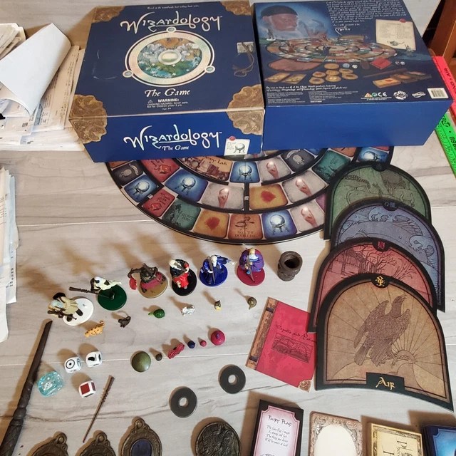 WIZARDOLOGY THE WIZARD Board Game Based on the Book Sababa Toys 2007