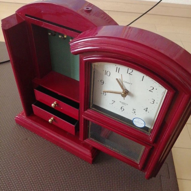 VINTAGE SEIKO KEY Box built in Table Clock Made in Japan Jewelry