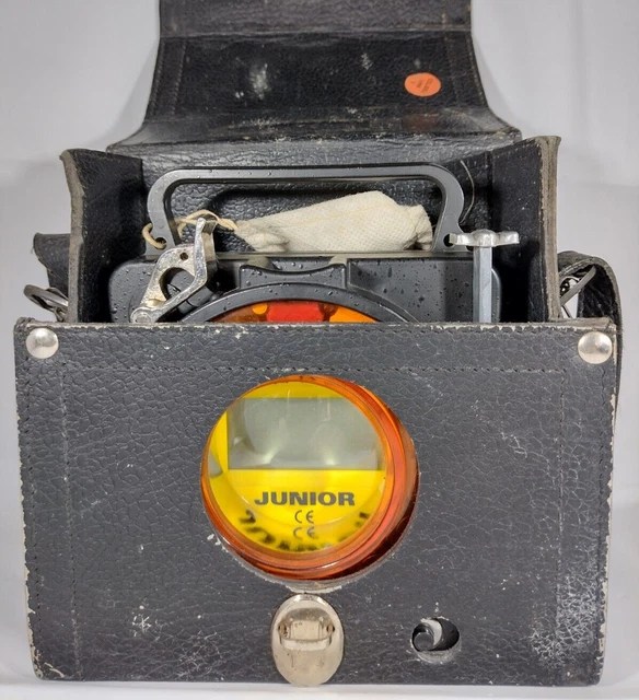 JUNIOR T3 QUARTZ Racing Pigeon Timing Clock With Carry Case. £25.00