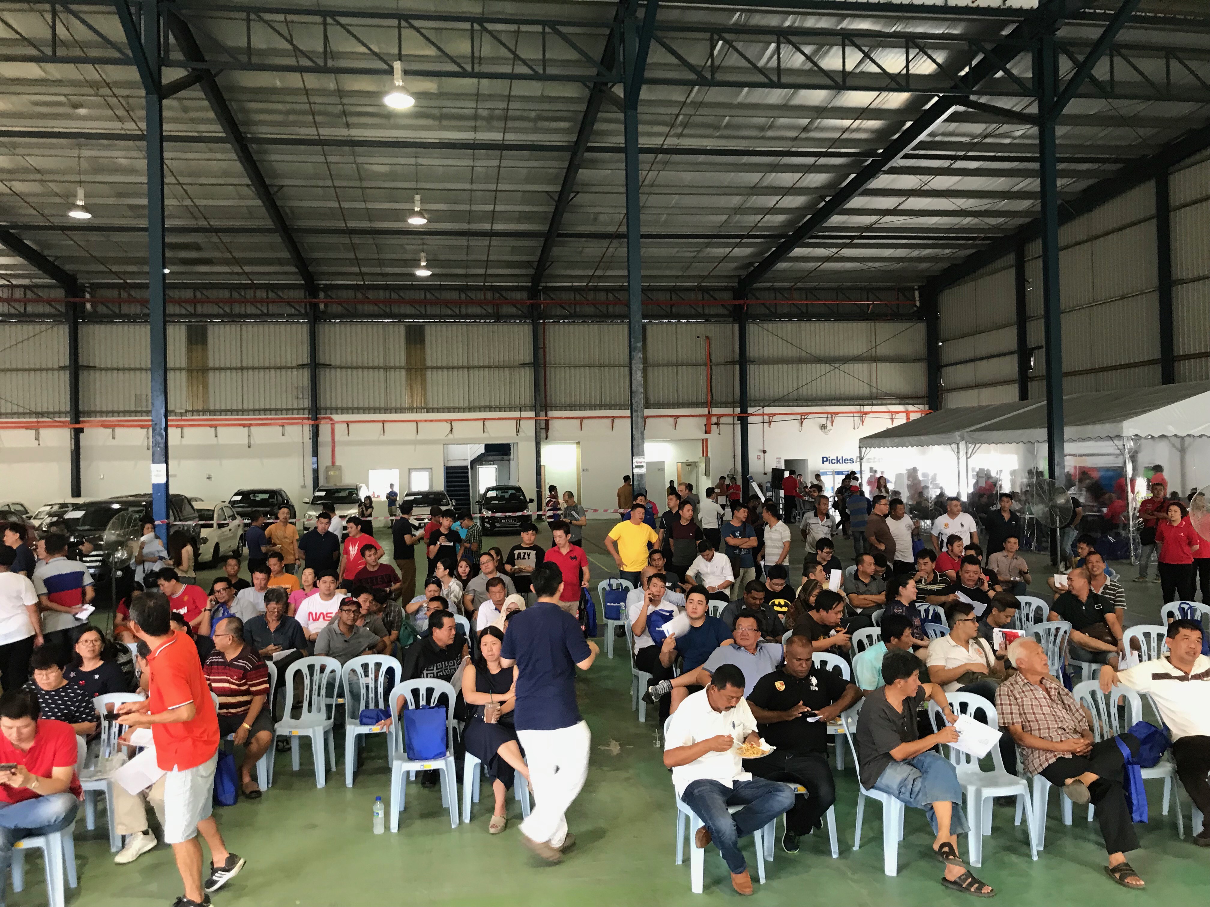 Pickles Malaysia holds their first car auction Pickles