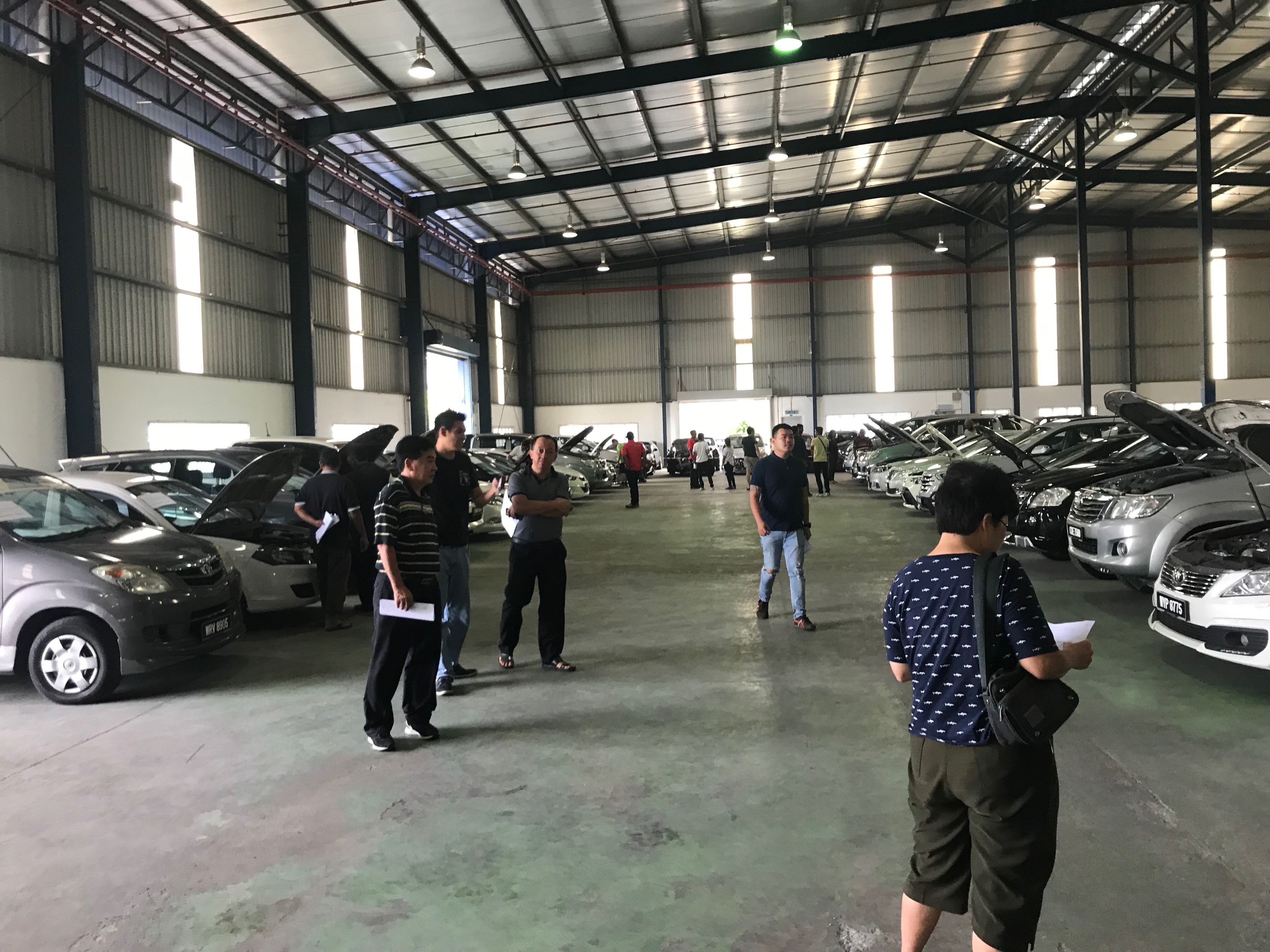 Pickles Malaysia holds their first car auction Pickles