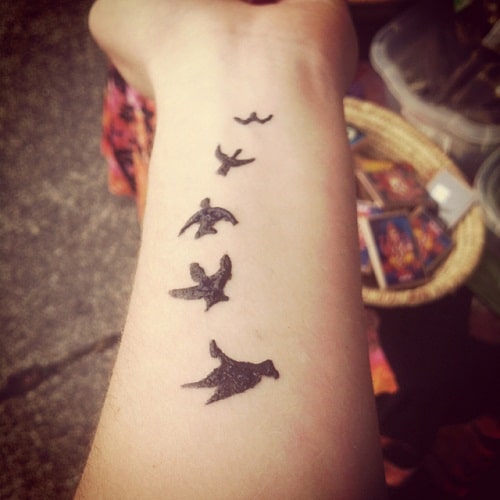 100 Easy and Simple Mehndi Designs with Images