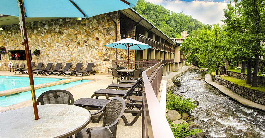 Riverfront Hotel Gatlinburg Tennessee THE NEWEST RESORT HOTEL IN