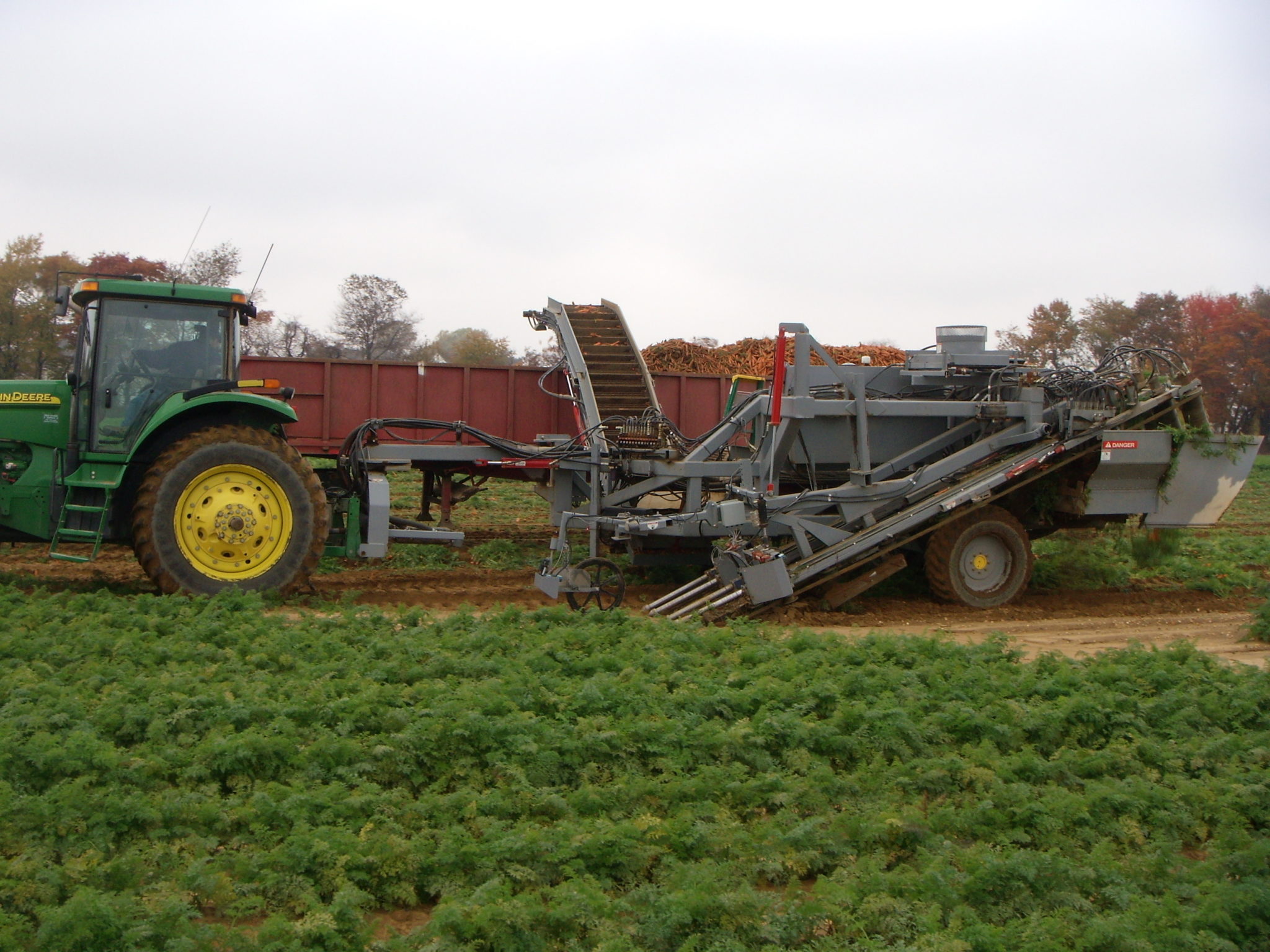 8020 Carrot Harvester Pik Rite