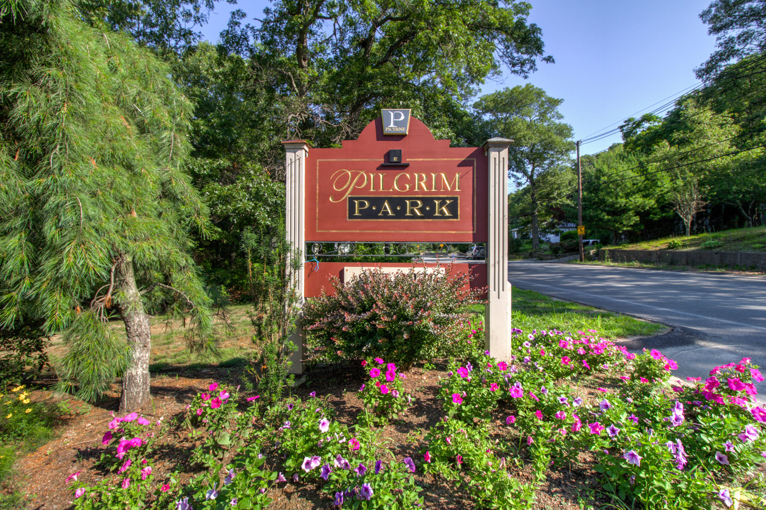 Pilgrim Park Apartment Homes , Apartments in Warwick RI