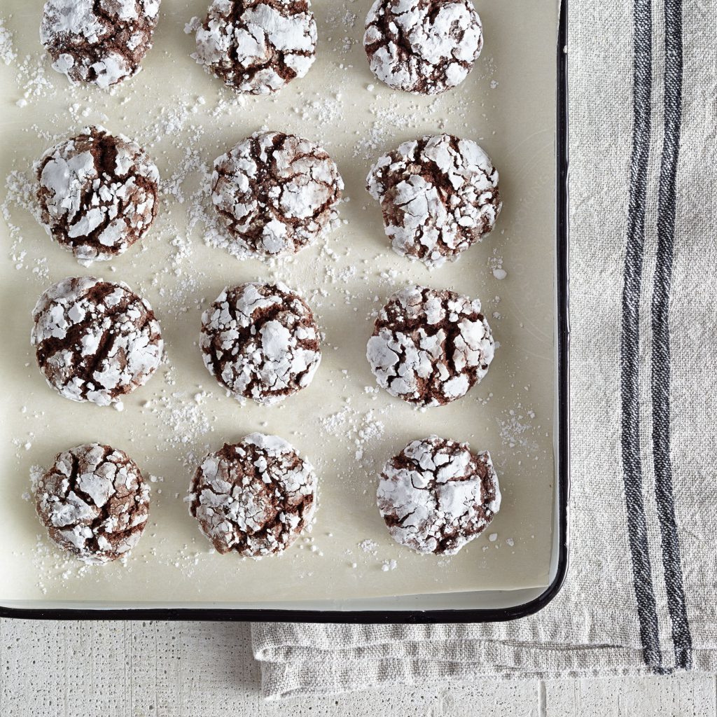Chocolate Crinkle Cookies Pillsbury Baking