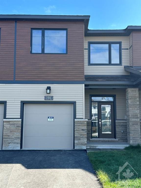 Orleans Apartment for Rent 400D Rolling Meadow Crescent