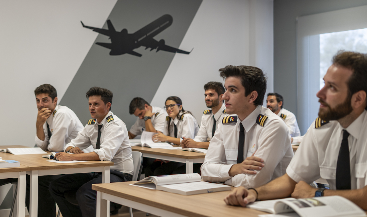 One Air Aviation offers €10k off as Spanish school expands Pilot