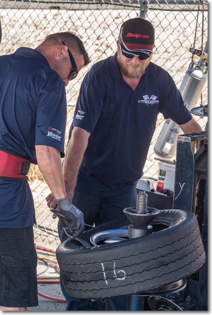 Repairs Photographs, Photographers and Photography