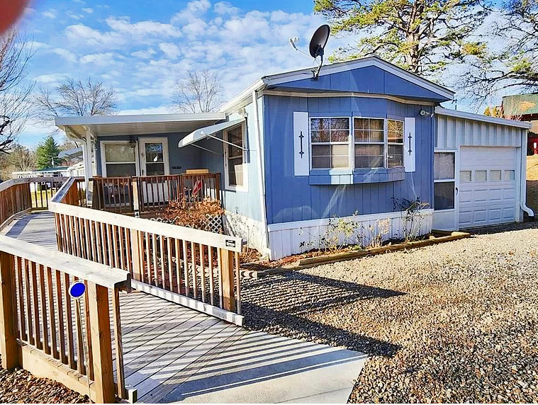 Homes for Sale Pine HiIl Park