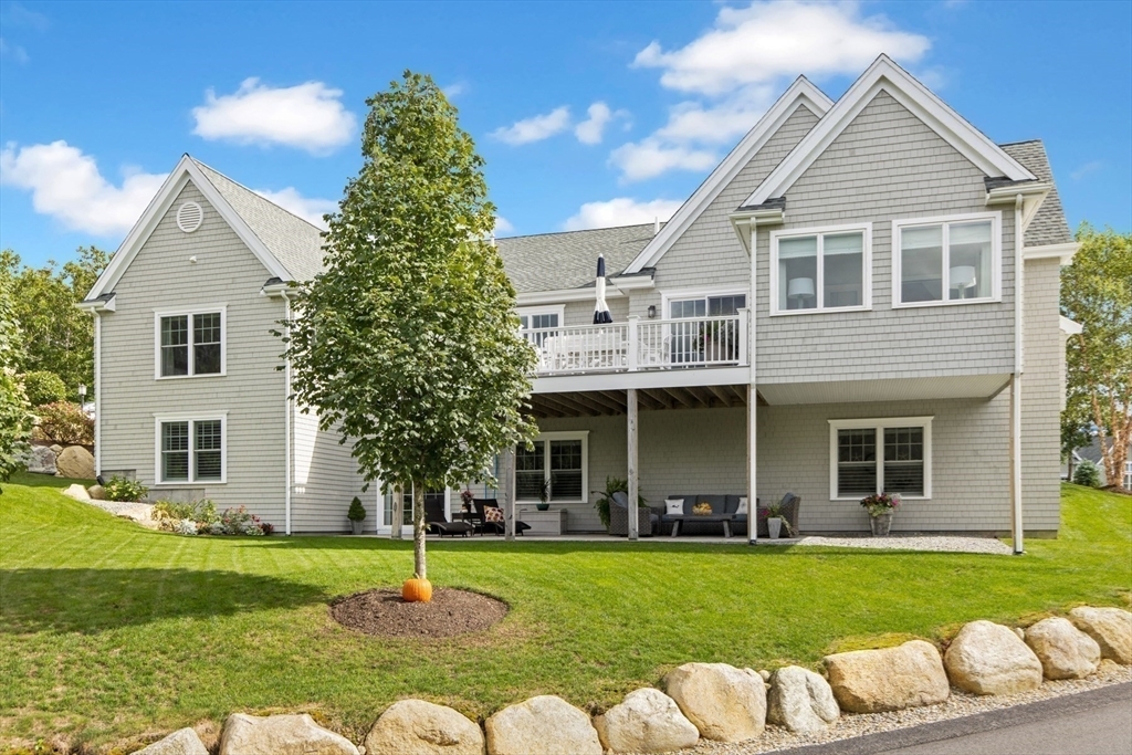 37 Muirfield, Plymouth, MA 02360 The Pinehills