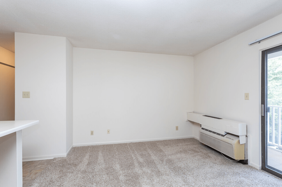 Pine Knoll Apartments