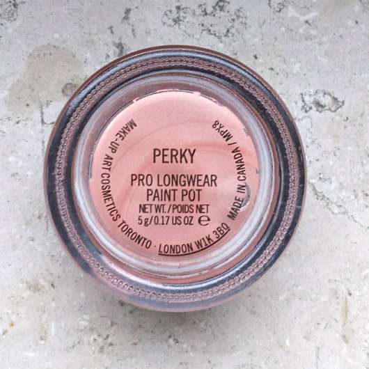 Test Eyeshadow M.A.C. Pro Longwear Paint Pot, Farbe Perky Pinkmelon