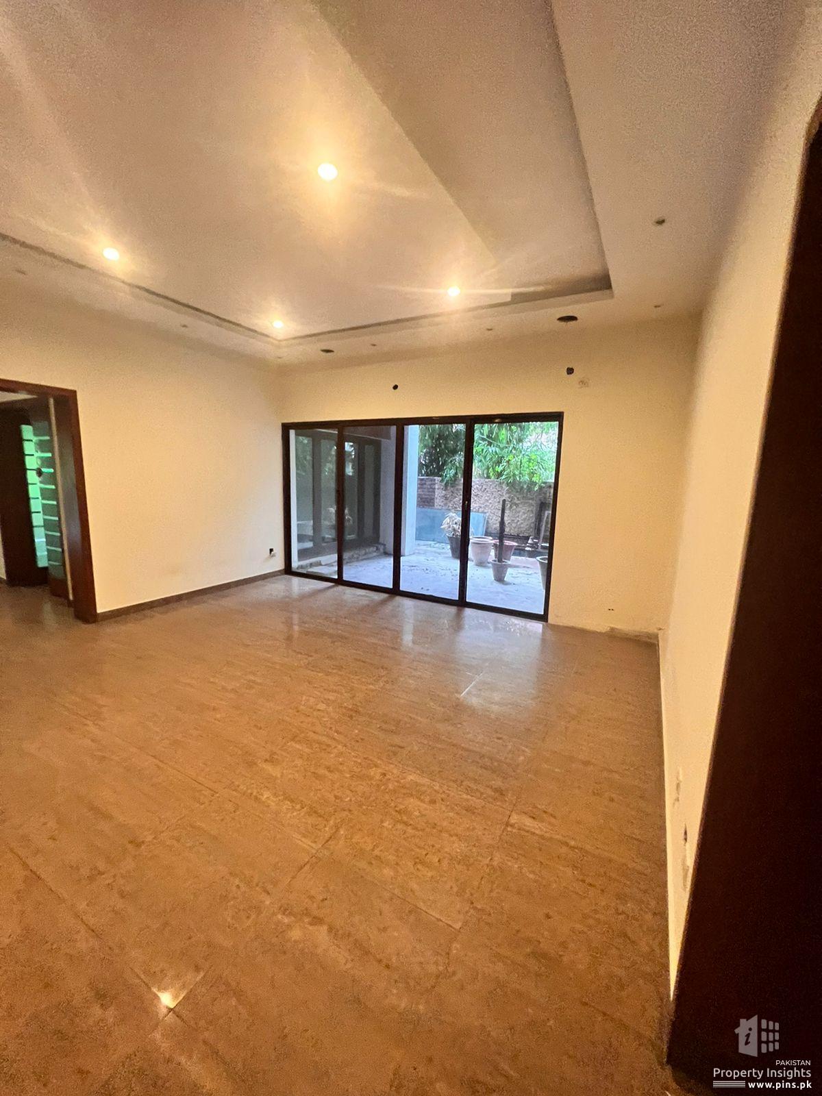 3 Kanal Office For Rent In Gulberg Lahore Office for Sale in Lahore