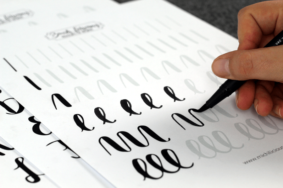 Brush Lettering Anleitung pinselleicht einfaches Hand Lettering für jeden!