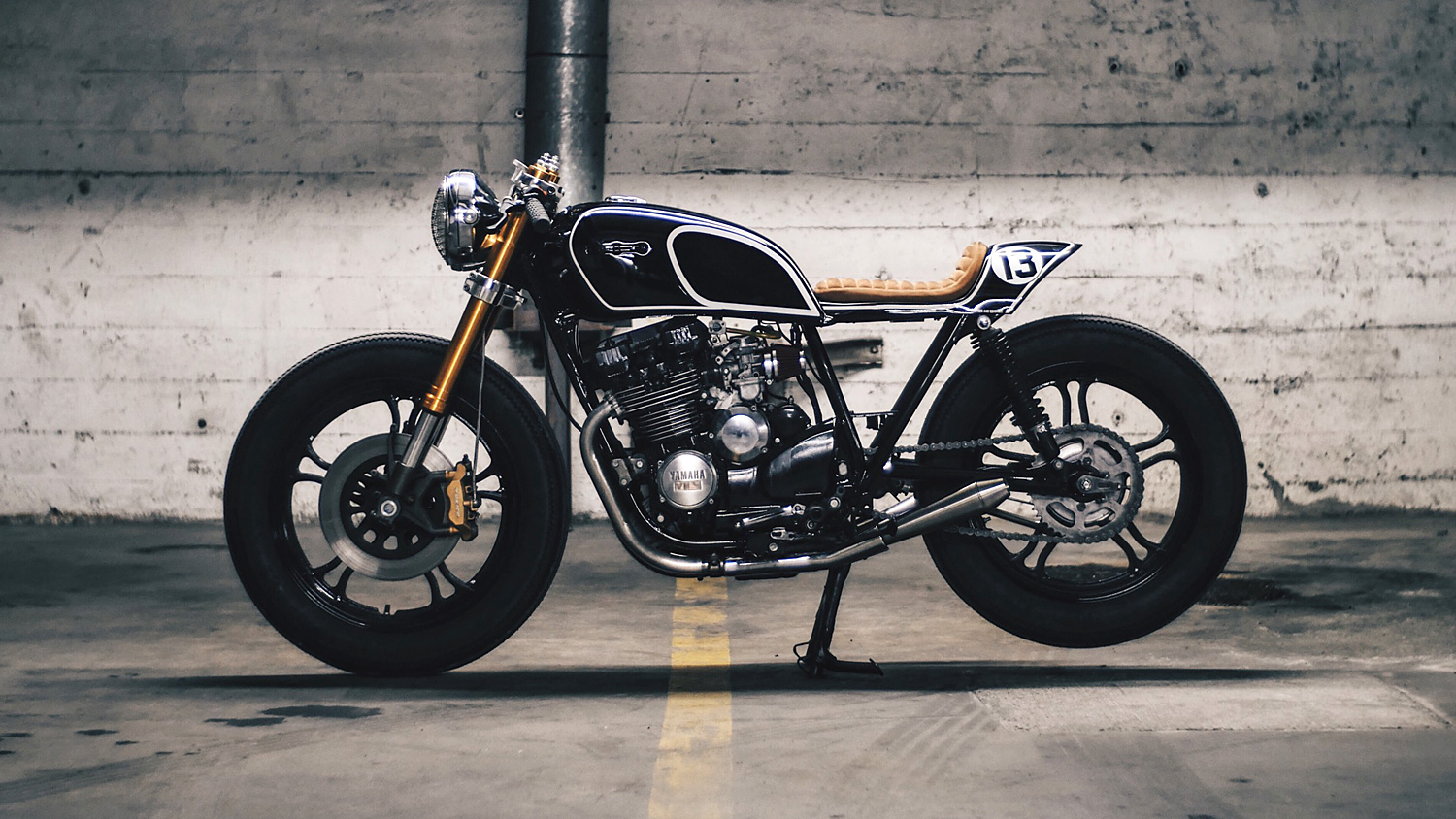 '81 Yamaha XJ550 - Thirteen and Company - Pipeburn (1500 x 844 Pixel)