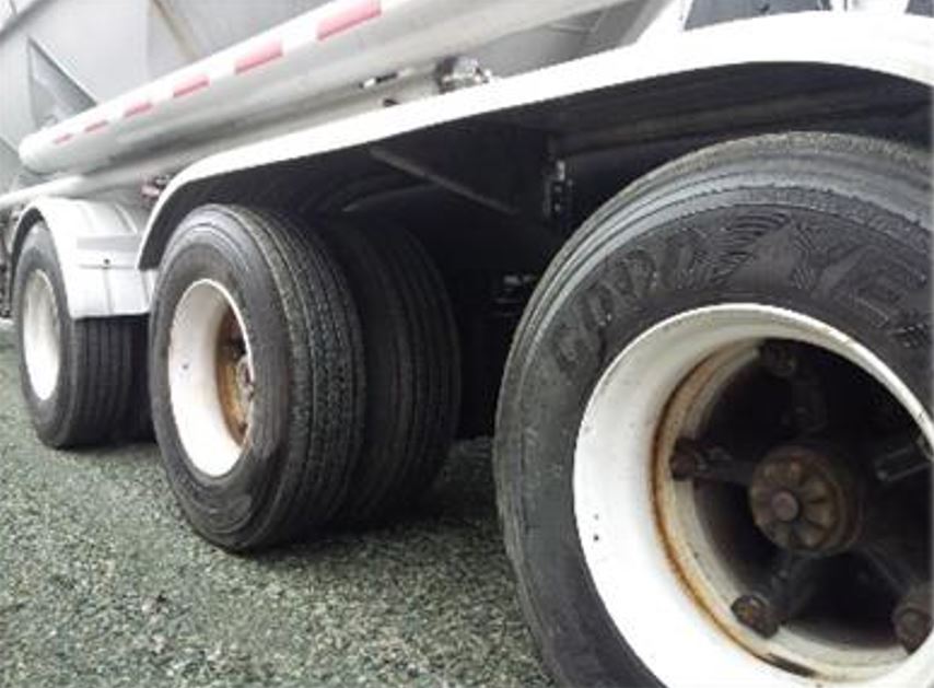 1973 Fruehauf Aluminum Food Grade Bulker Trailers, Specialized