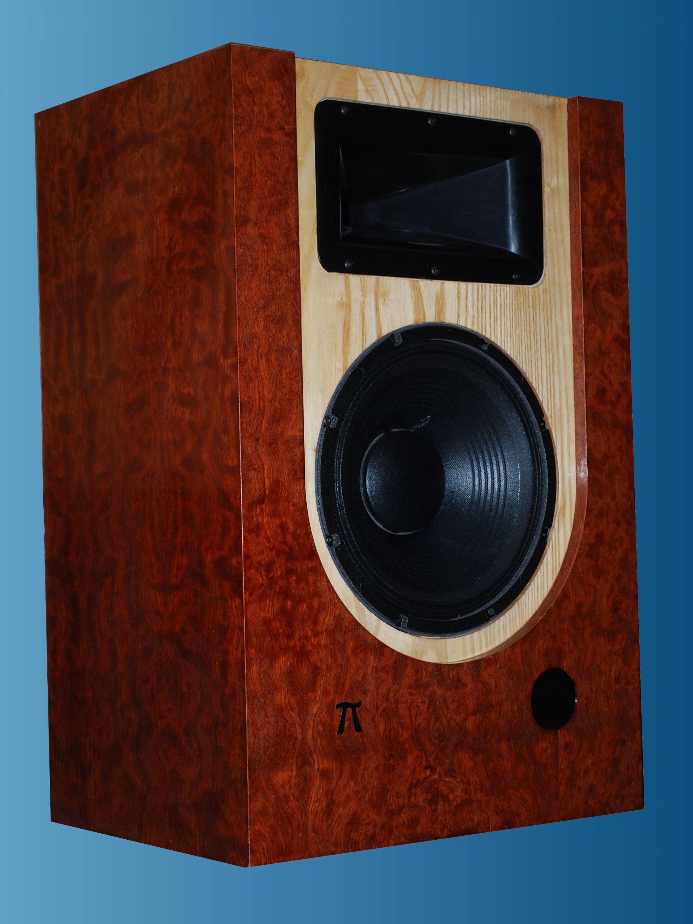 Pi Speakers Uniform Directivity BassReflex Loudspeakers