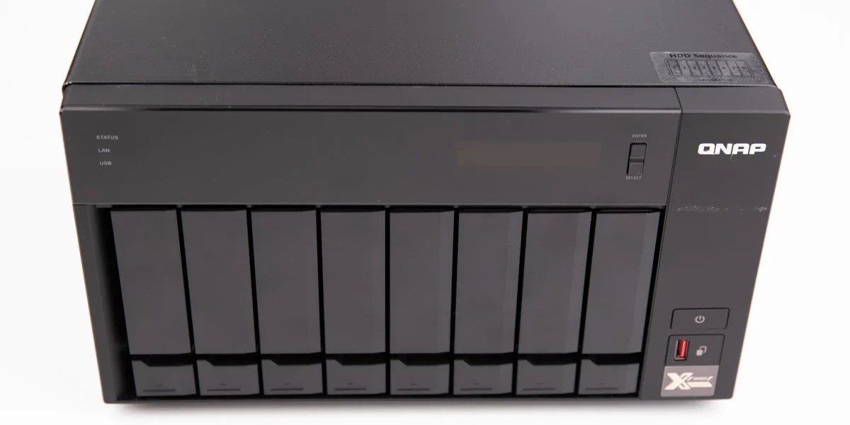 ZFS vs. ext4 Performance, Data Integrity, and Storage Capacity